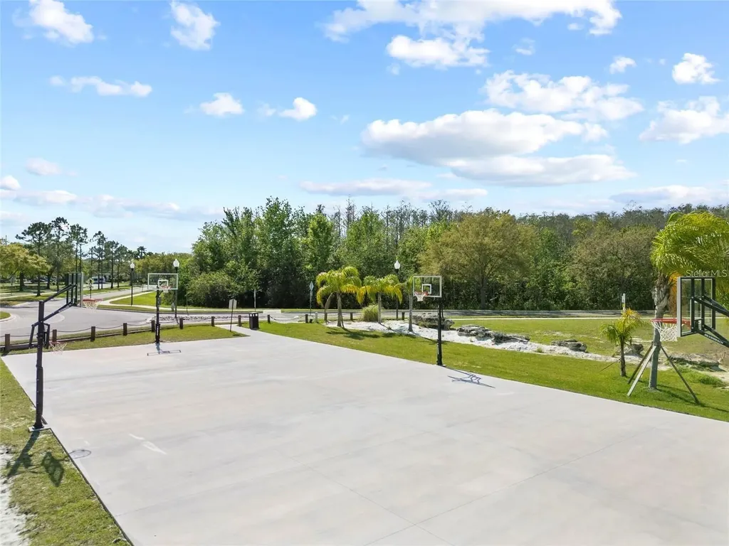 4959 Thames Street E Kissimmee FL 34758