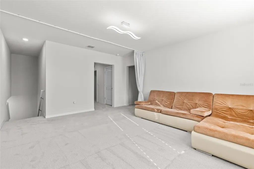 484 Baroness Way Deland FL 32724