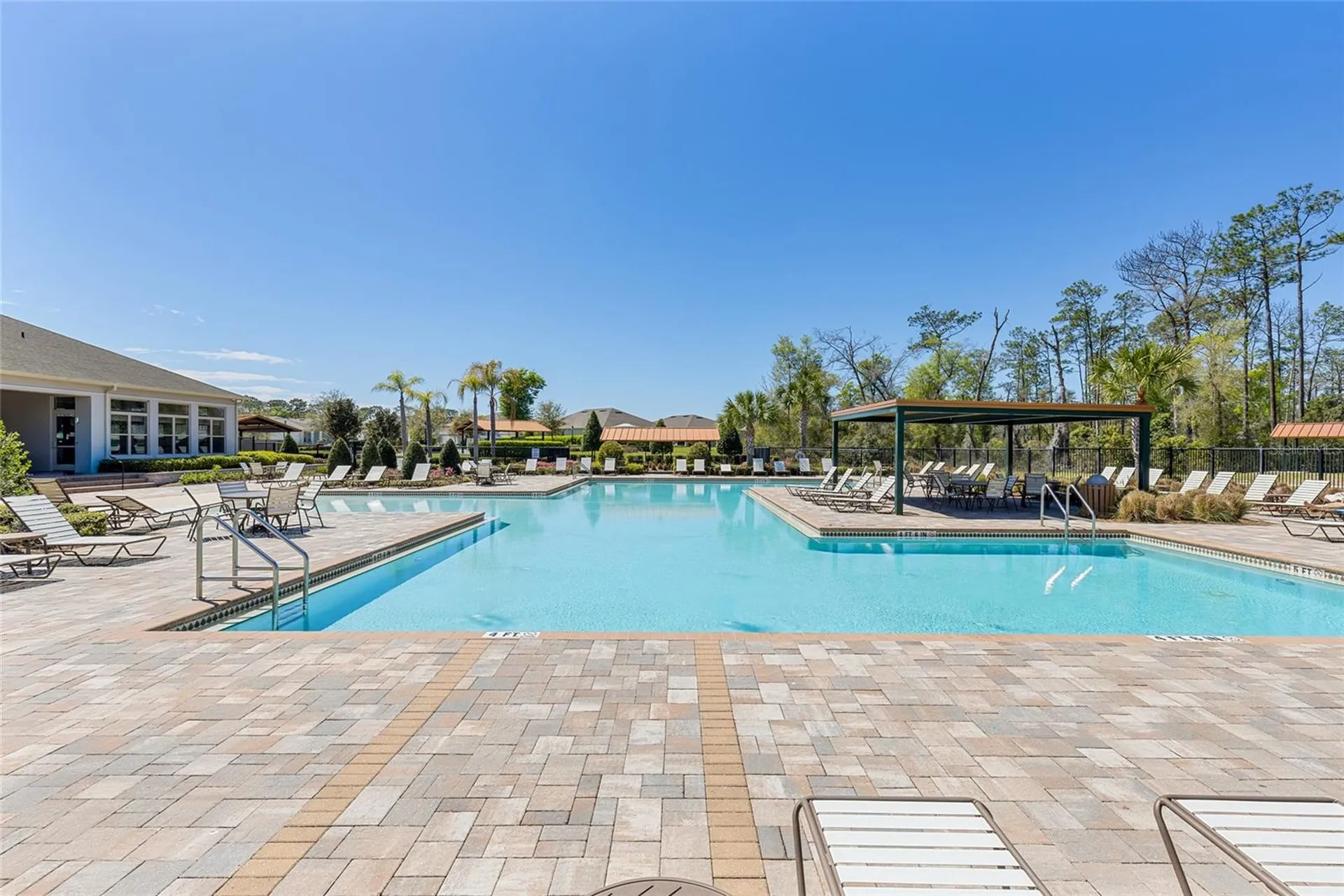 484 Baroness Way Deland FL 32724