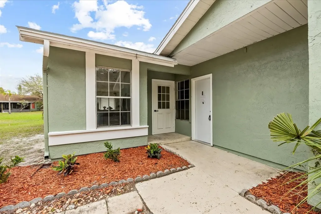 1417 SE Rivergreen Circle Port St Lucie FL 34952