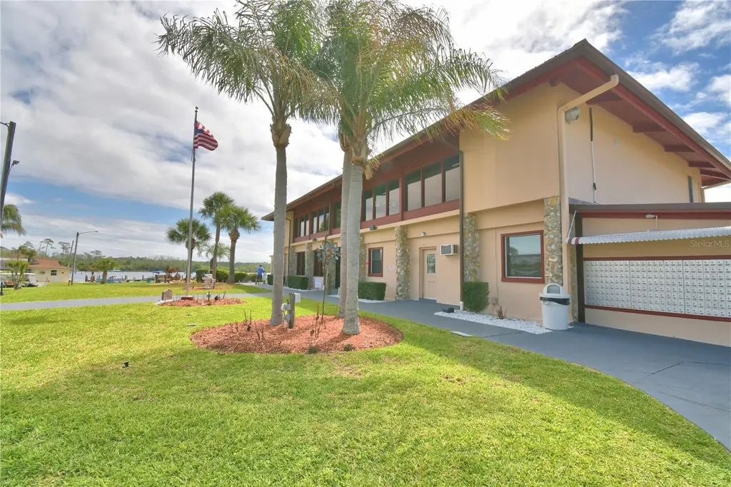 9000 Us Highway 192 Clermont FL 34714