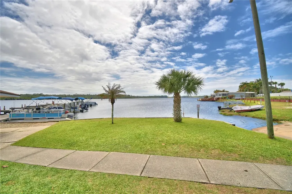 9000 Us Highway 192 Clermont FL 34714