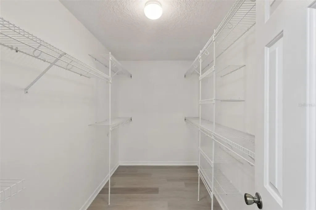 5729 King James Avenue Leesburg FL 34748
