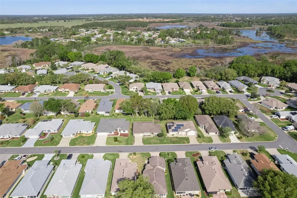 5729 King James Avenue Leesburg FL 34748