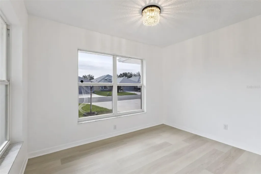 5729 King James Avenue Leesburg FL 34748