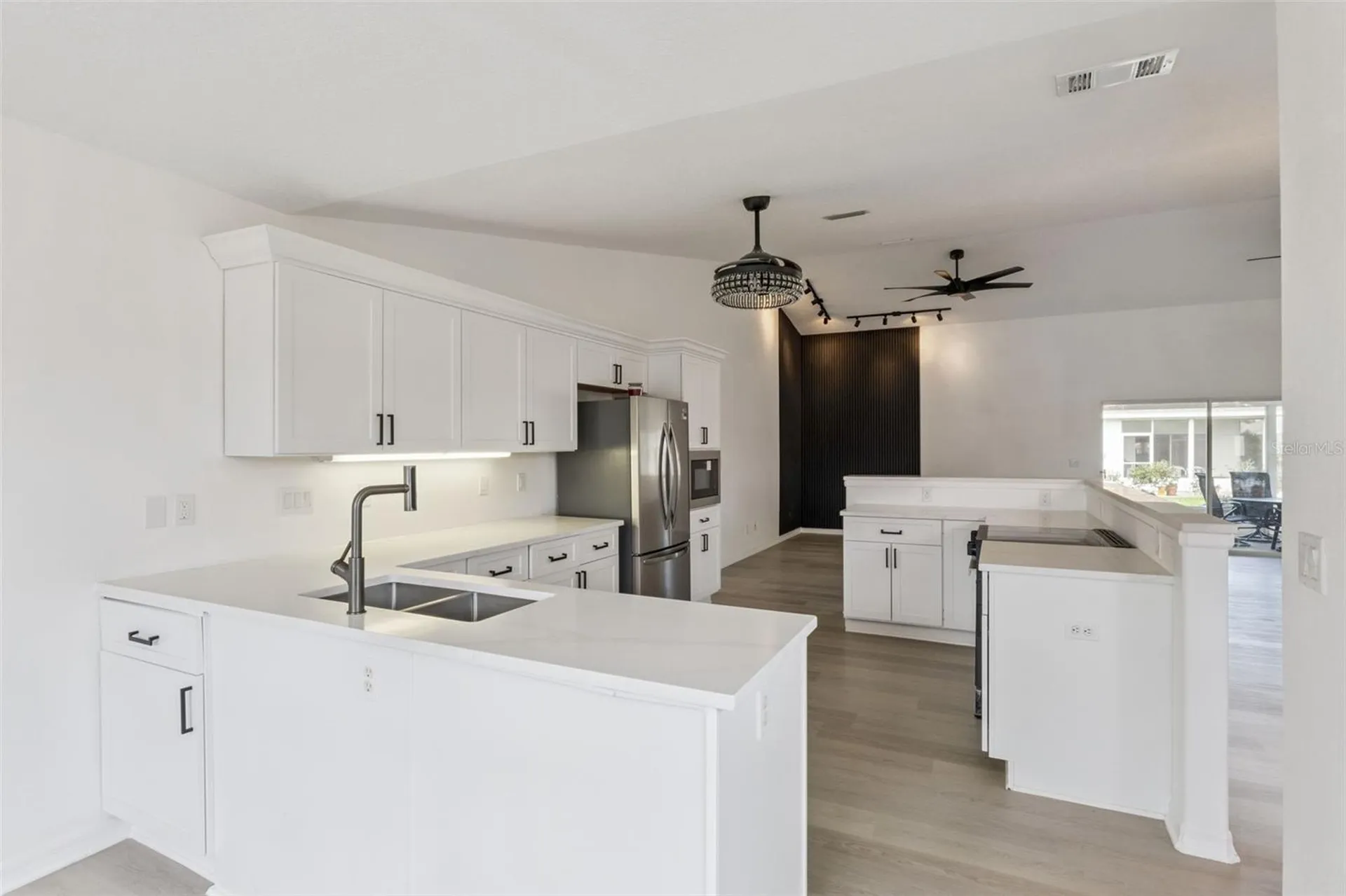 5729 King James Avenue Leesburg FL 34748