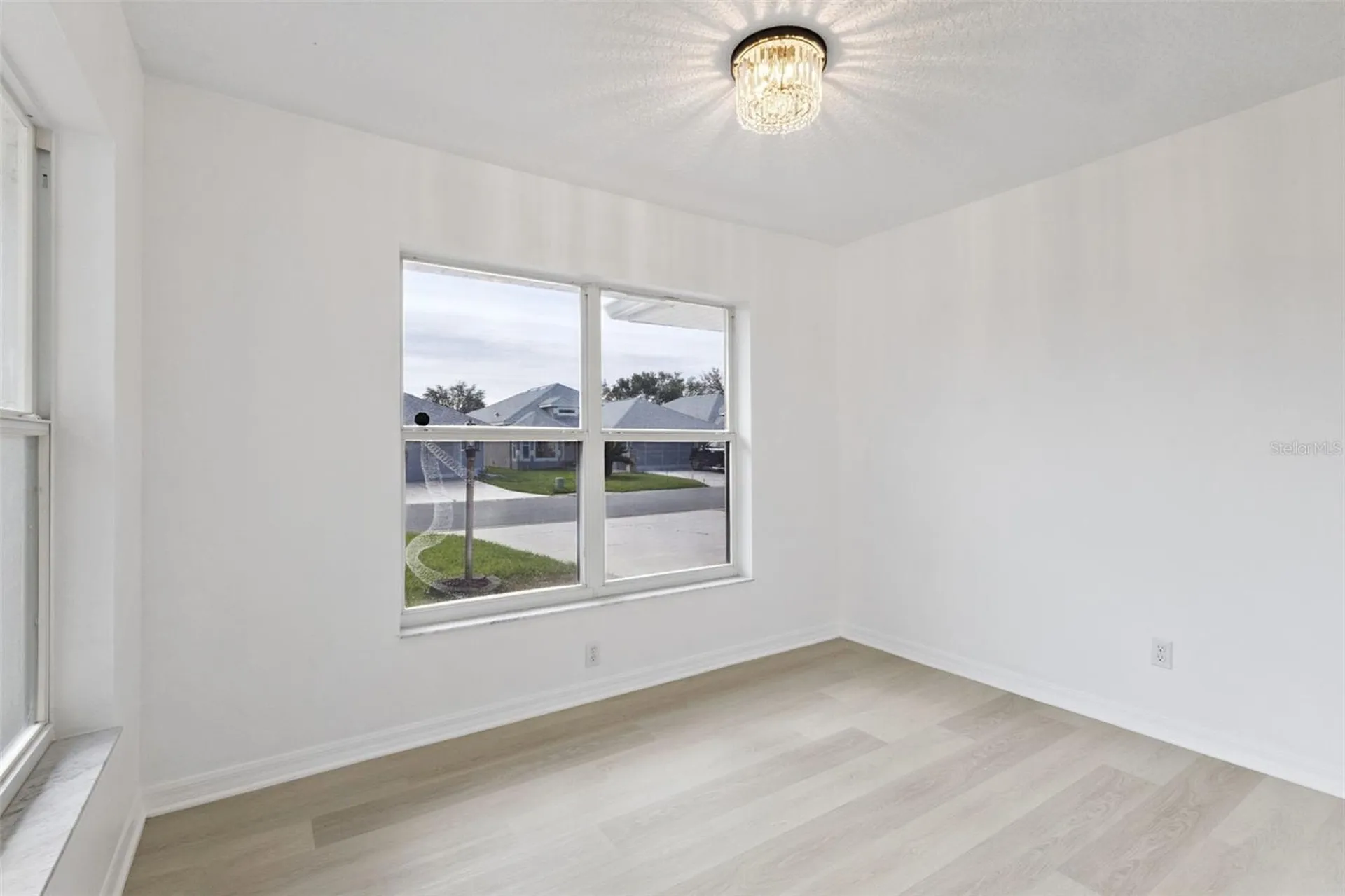 5729 King James Avenue Leesburg FL 34748