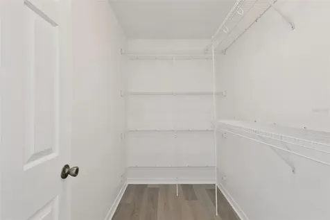 5729 King James Avenue Leesburg FL 34748