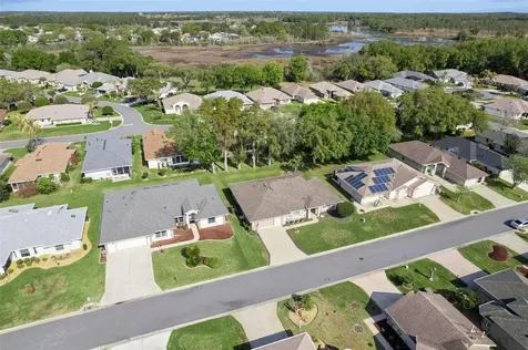 5729 King James Avenue Leesburg FL 34748