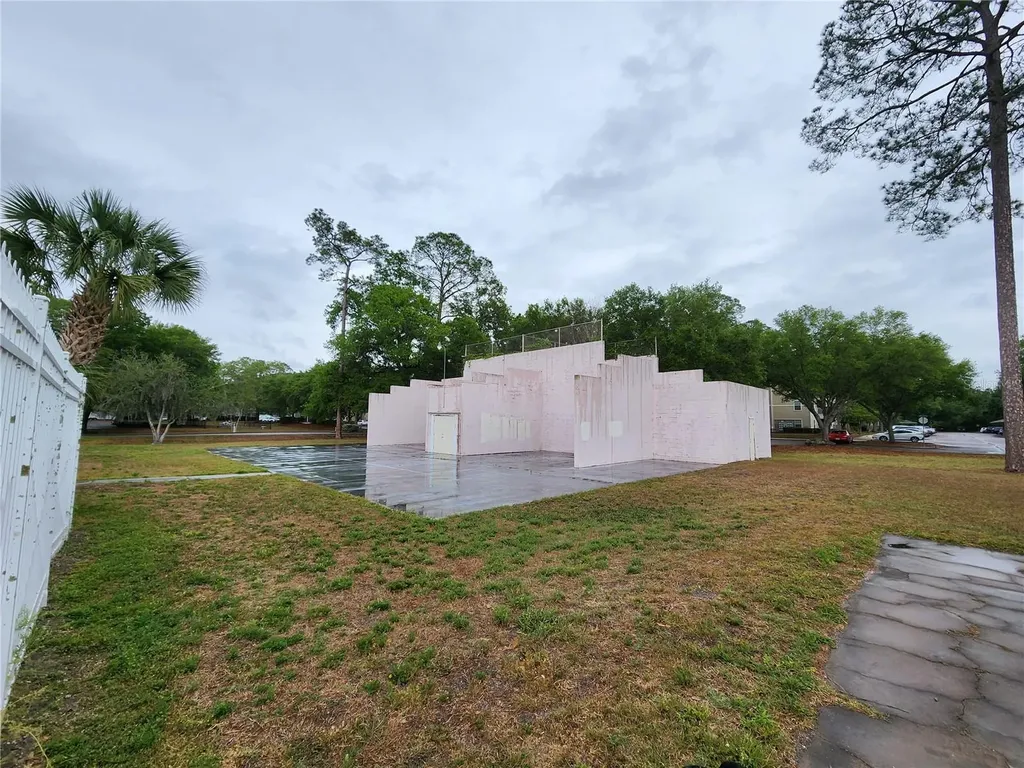 501 SW 75 Street Gainesville FL 32607