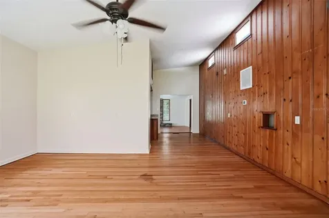19303 Fort Dade Avenue Brooksville FL 34601
