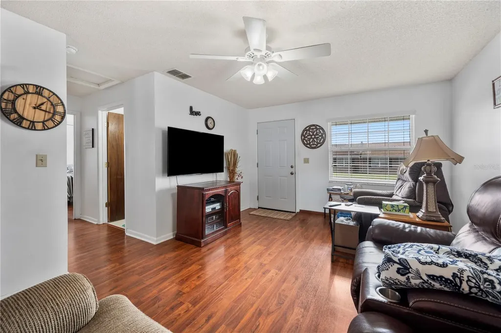 1435 Thousand Roses Drive N Lake Wales FL 33853