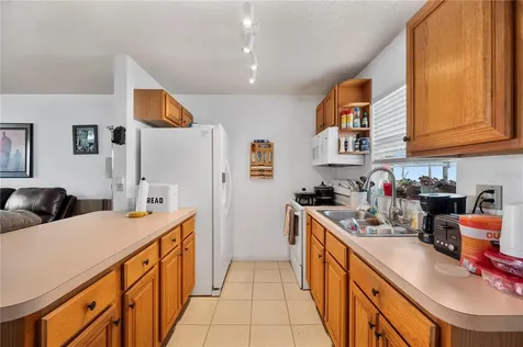 1435 Thousand Roses Drive N Lake Wales FL 33853