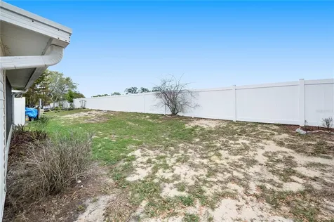 1435 Thousand Roses Drive N Lake Wales FL 33853