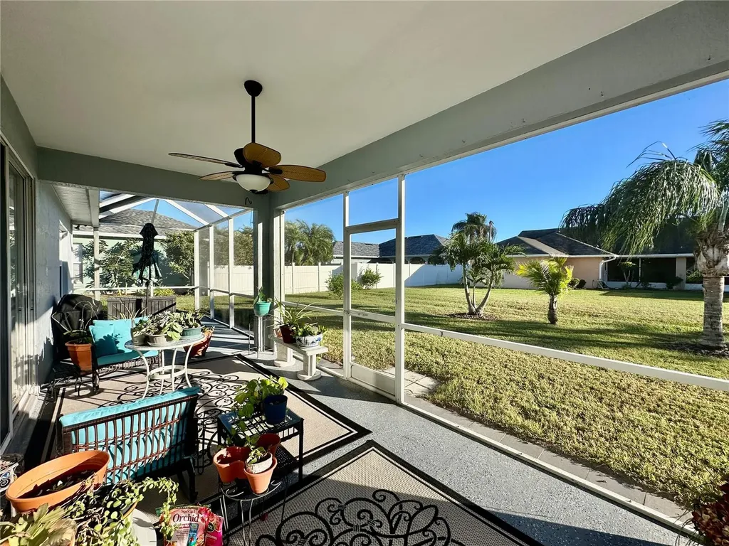 357 Ruby Lake Loop Winter Haven FL 33884