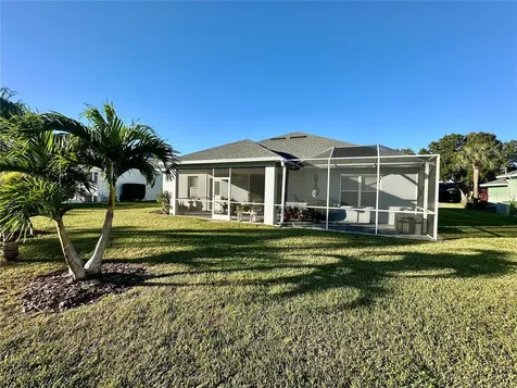 357 Ruby Lake Loop Winter Haven FL 33884