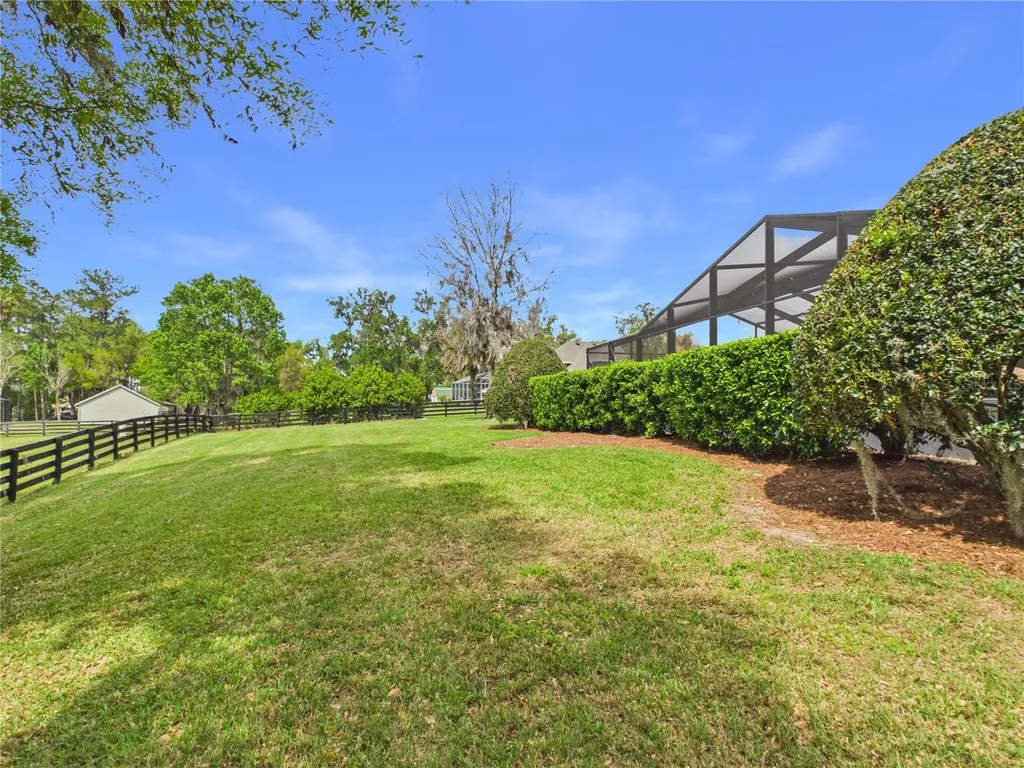 2215 SW 80th Street Ocala FL 34476