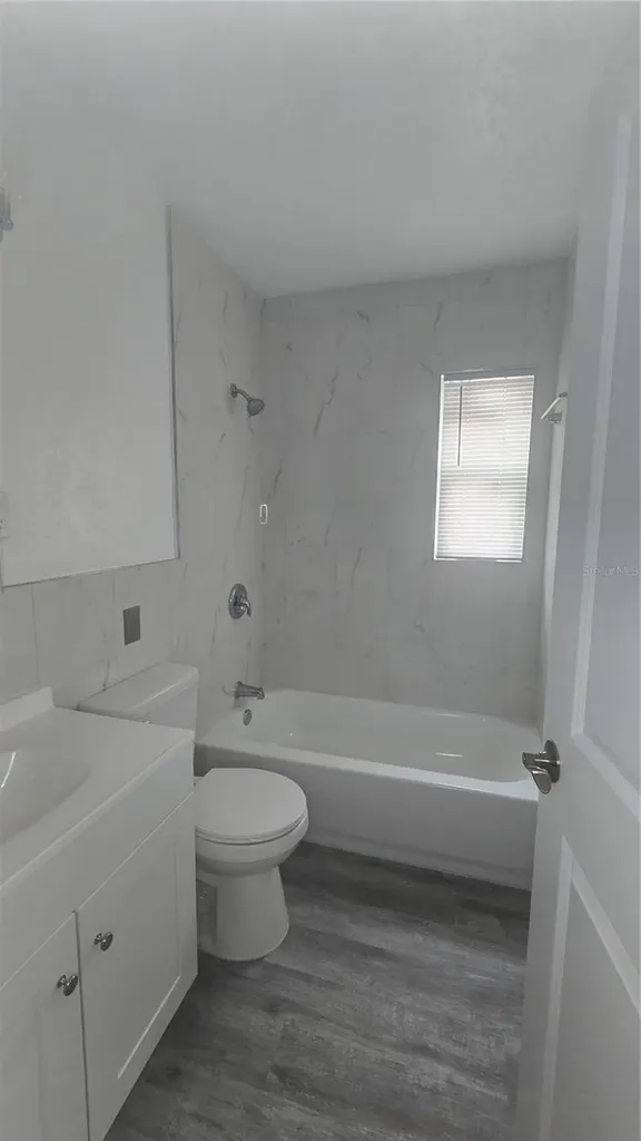 2827 16th Avenue S St Petersburg FL 33712