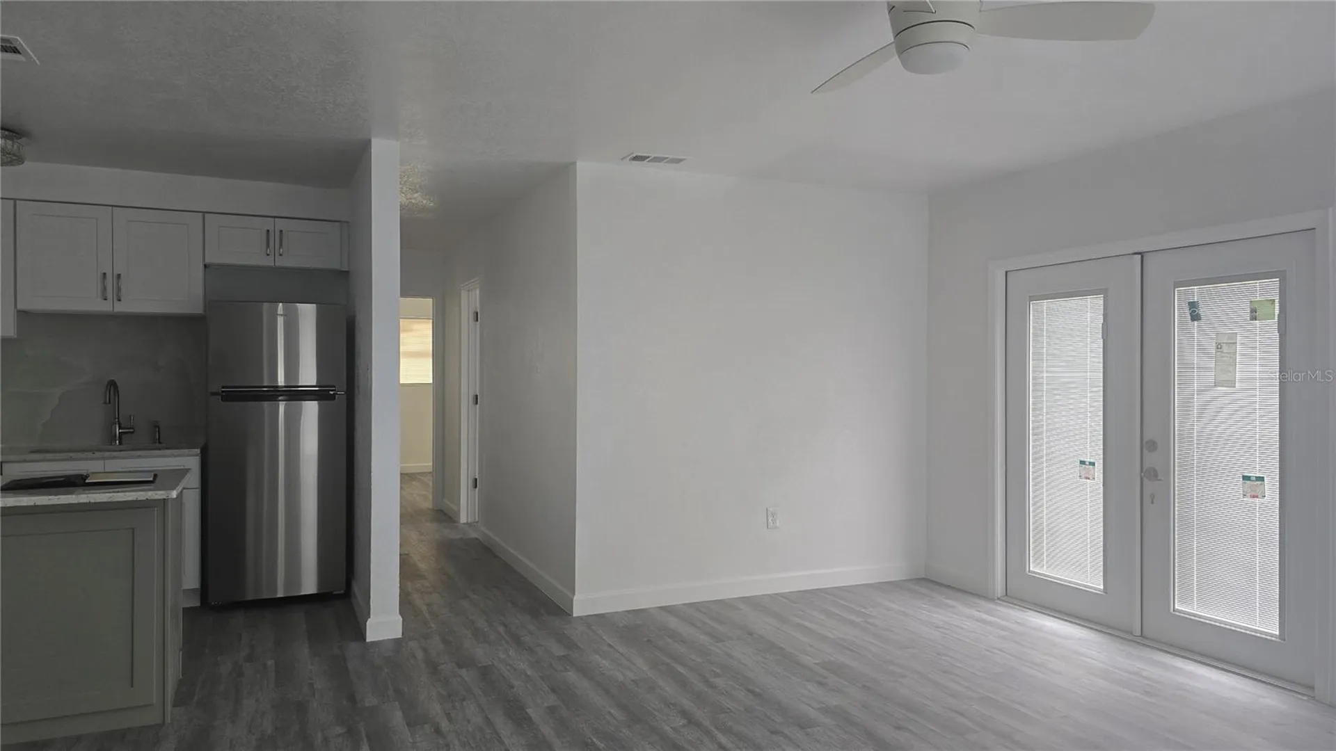 2827 16th Avenue S St Petersburg FL 33712