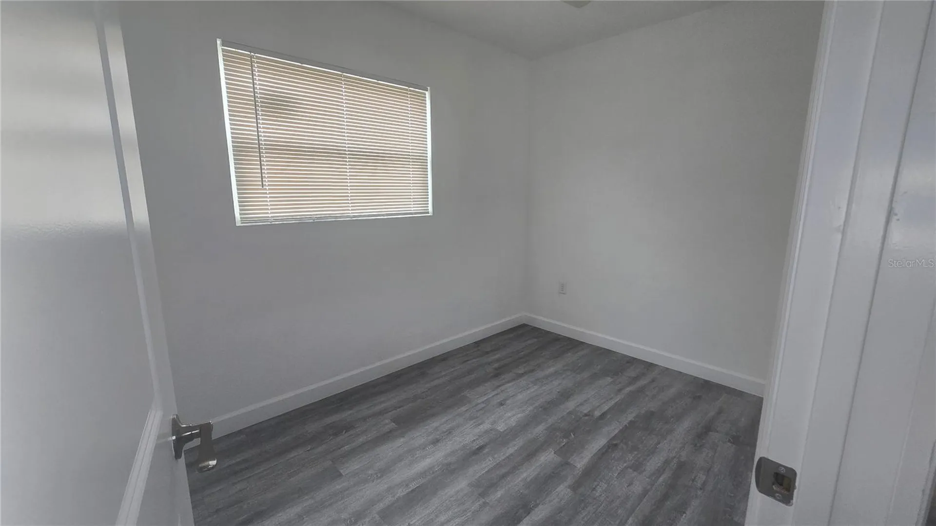 2827 16th Avenue S St Petersburg FL 33712