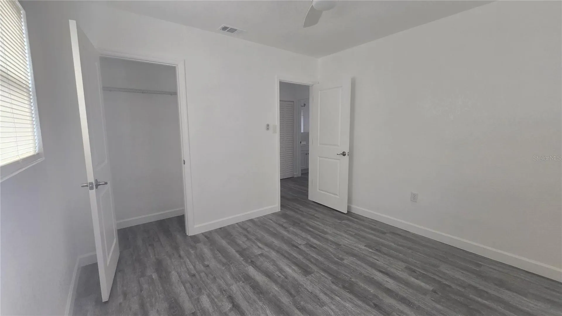 2827 16th Avenue S St Petersburg FL 33712