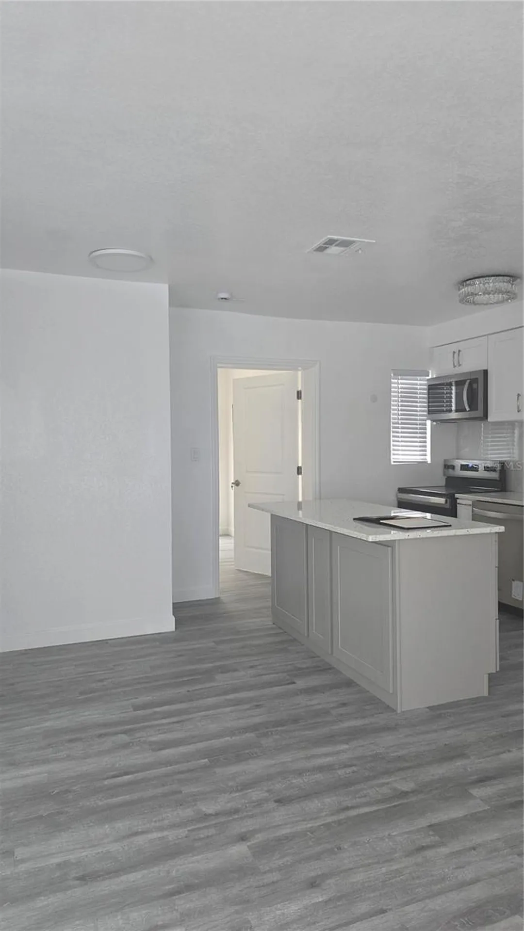 2827 16th Avenue S St Petersburg FL 33712