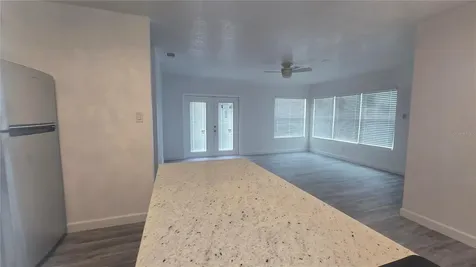 2827 16th Avenue S St Petersburg FL 33712