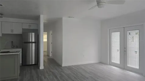 2827 16th Avenue S St Petersburg FL 33712