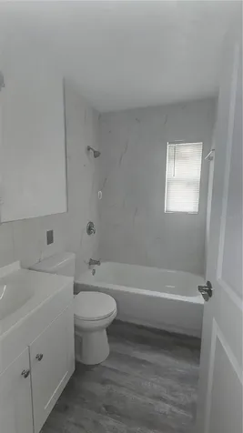 2827 16th Avenue S St Petersburg FL 33712