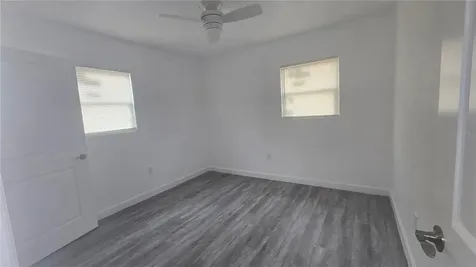 2827 16th Avenue S St Petersburg FL 33712