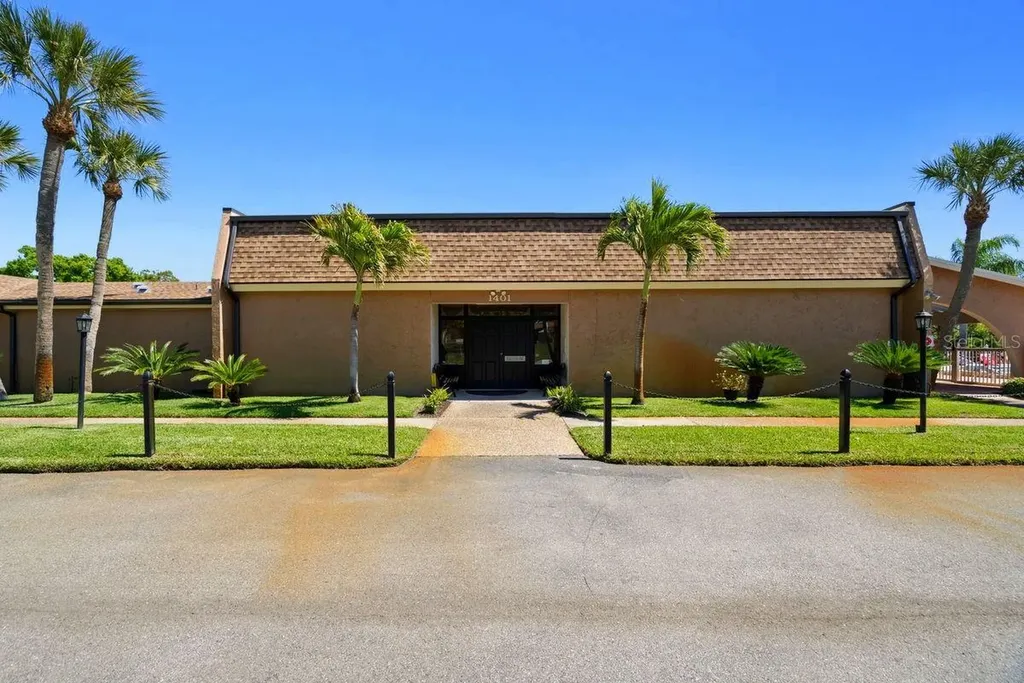 1276 Mission Circle Clearwater FL 33759