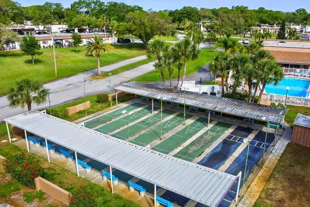 1276 Mission Circle Clearwater FL 33759