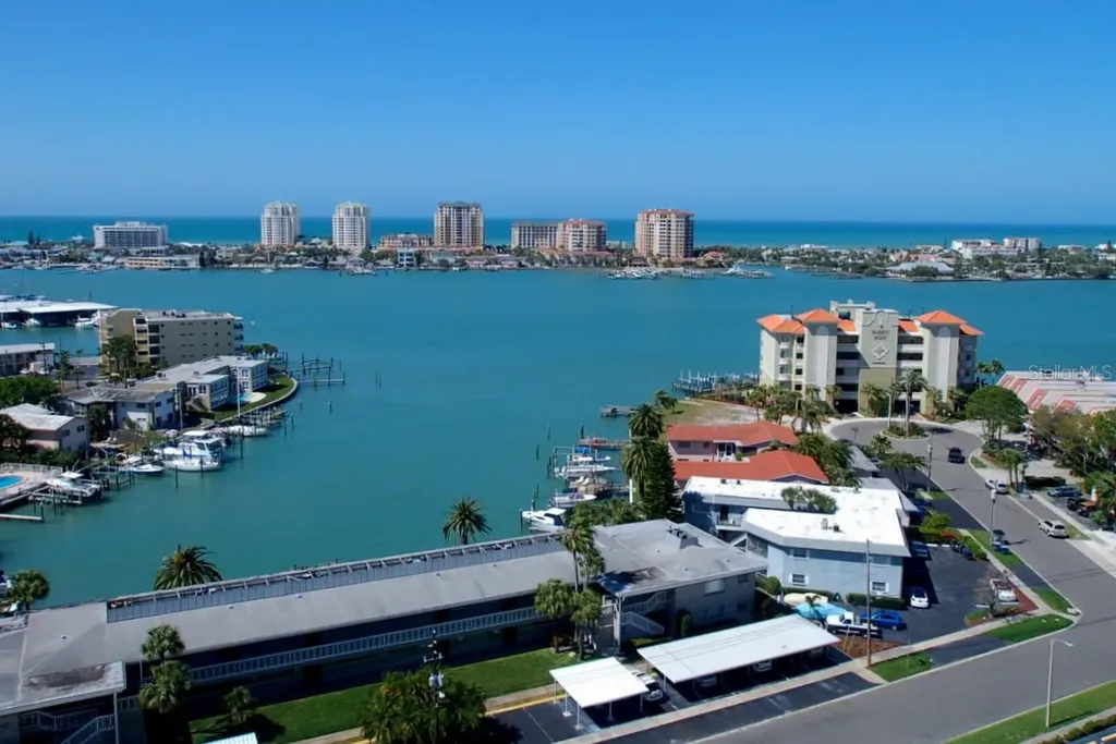 1276 Mission Circle Clearwater FL 33759