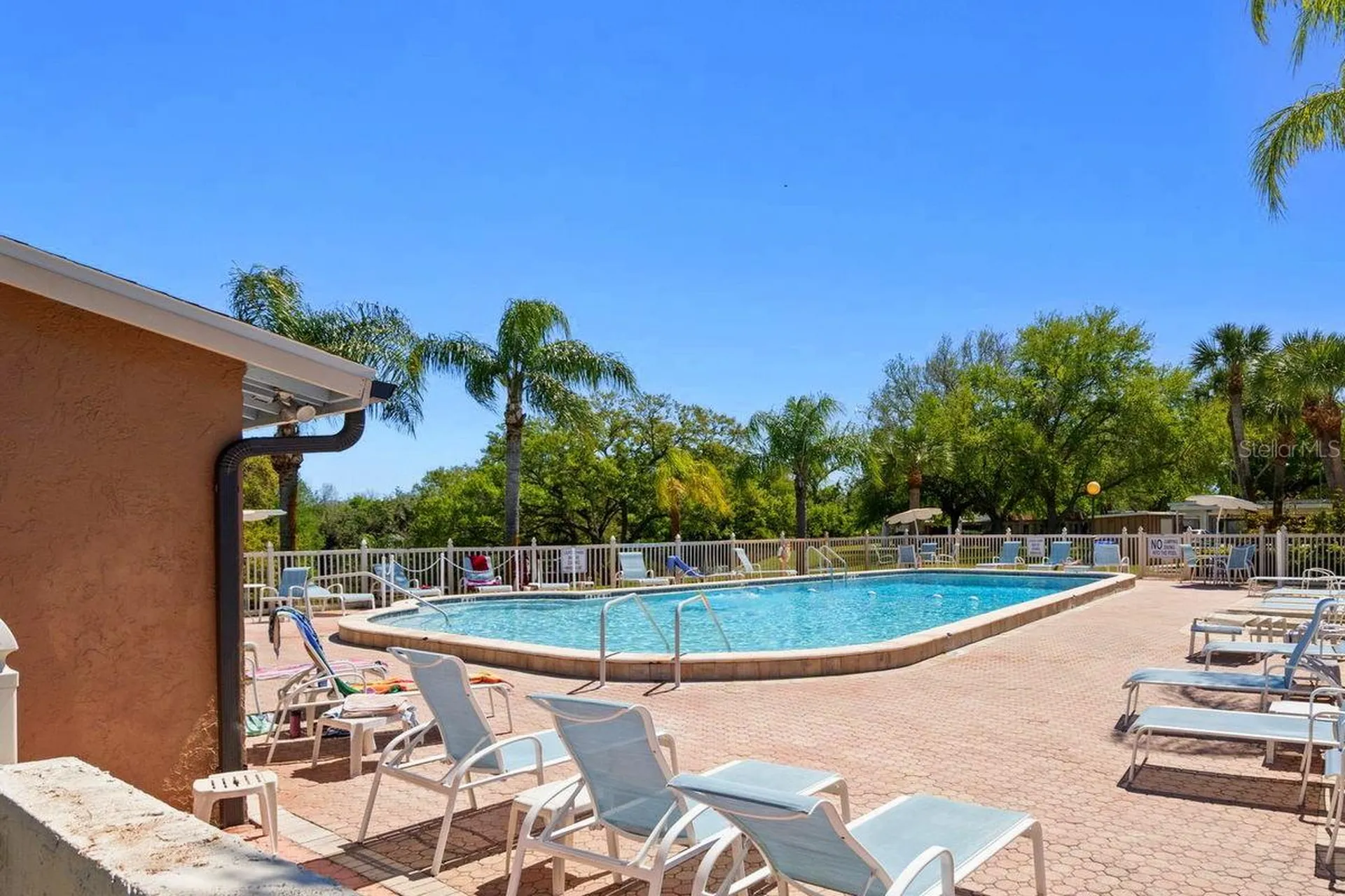 1276 Mission Circle Clearwater FL 33759