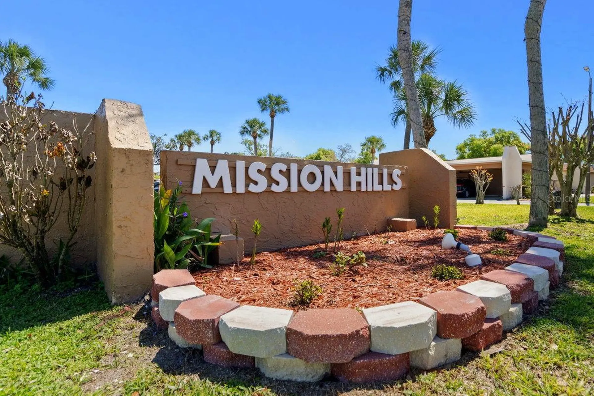 1276 Mission Circle Clearwater FL 33759