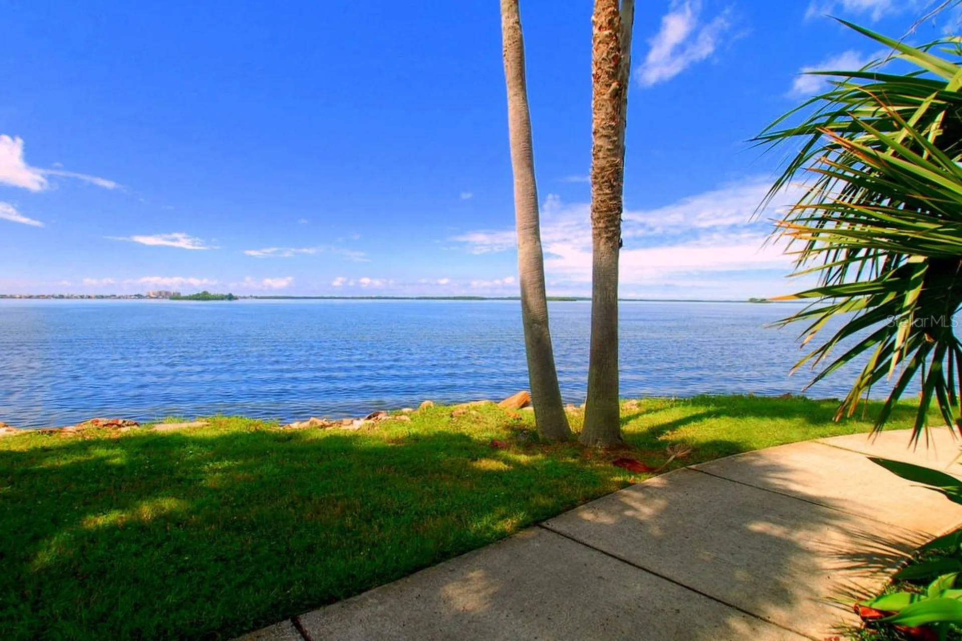 1276 Mission Circle Clearwater FL 33759