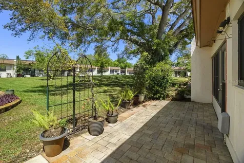 1276 Mission Circle Clearwater FL 33759