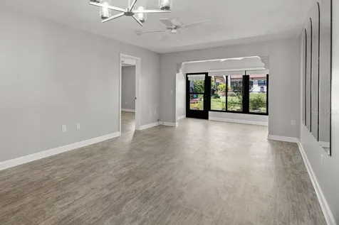 1276 Mission Circle Clearwater FL 33759
