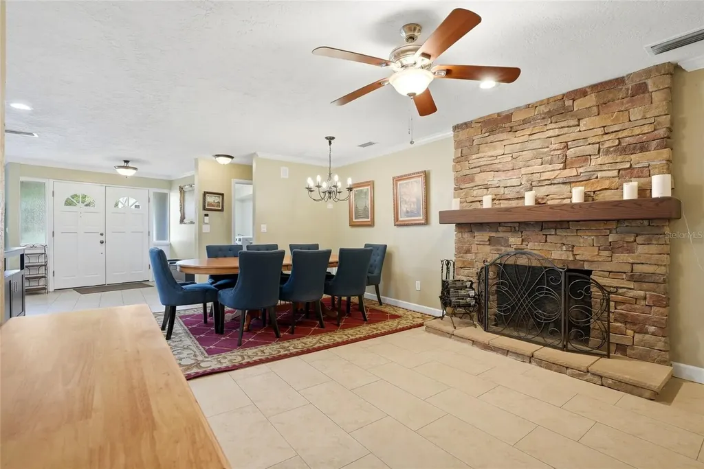 2207 Willowbrook Drive Clearwater FL 33764