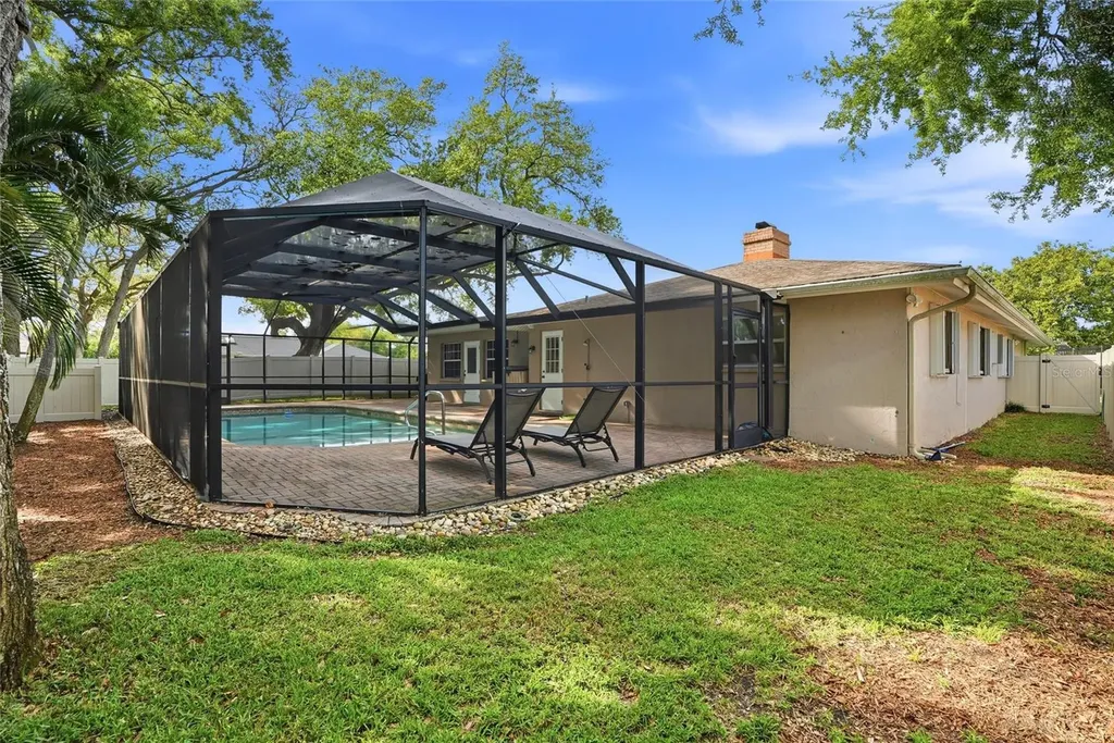 2207 Willowbrook Drive Clearwater FL 33764