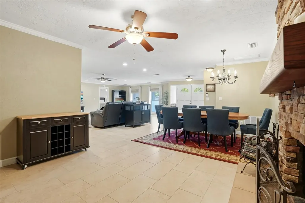 2207 Willowbrook Drive Clearwater FL 33764