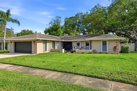 2207 Willowbrook Drive Clearwater FL 33764