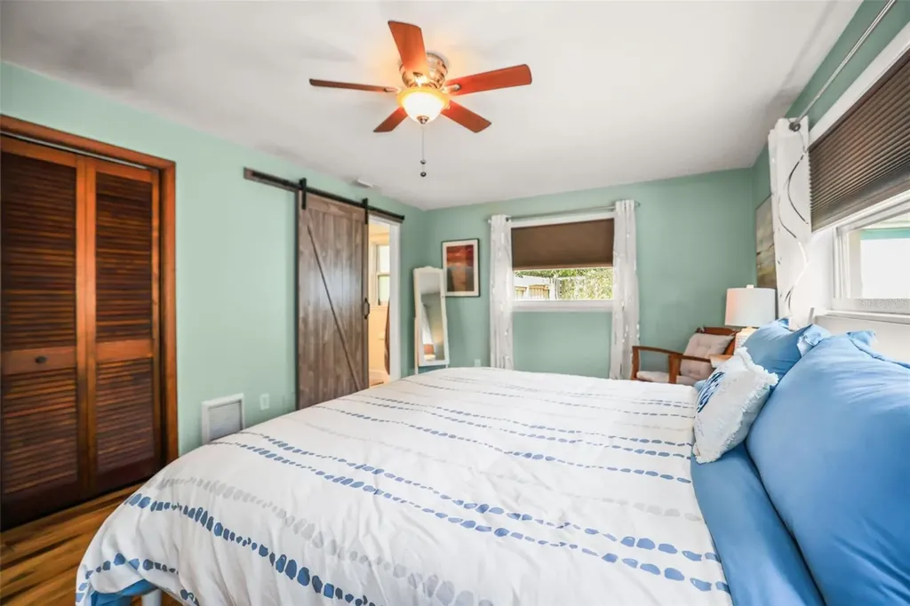 985 Gulf View Boulevard Dunedin FL 34698