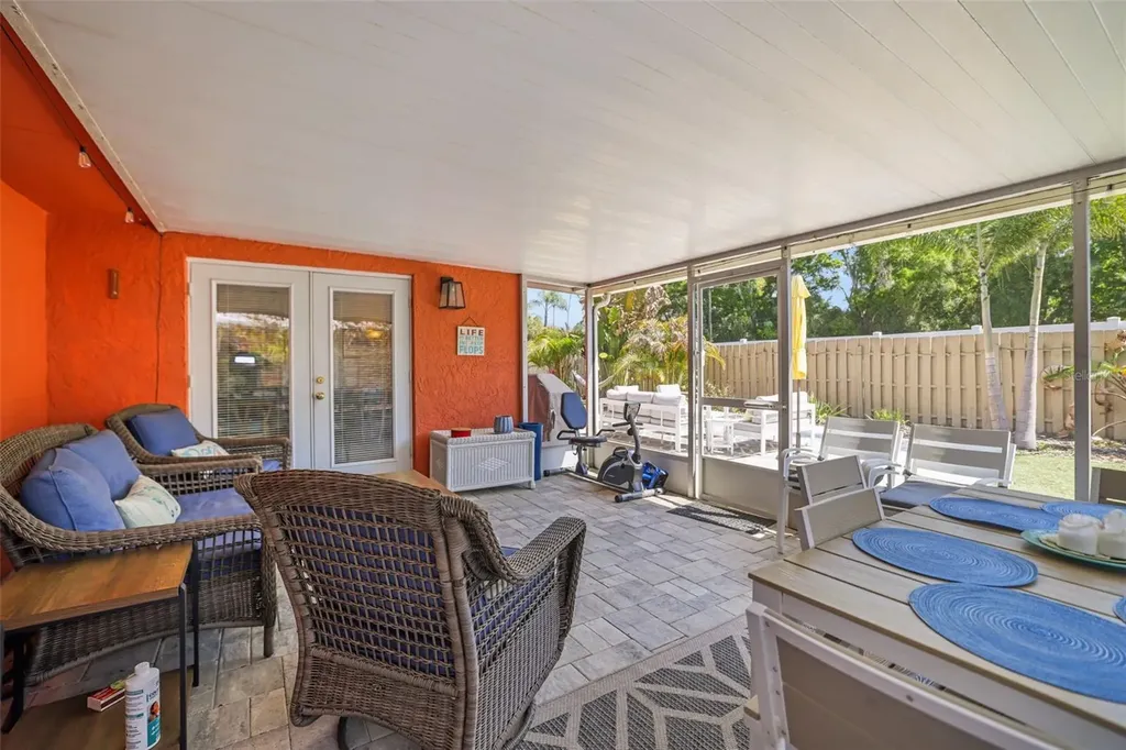 985 Gulf View Boulevard Dunedin FL 34698