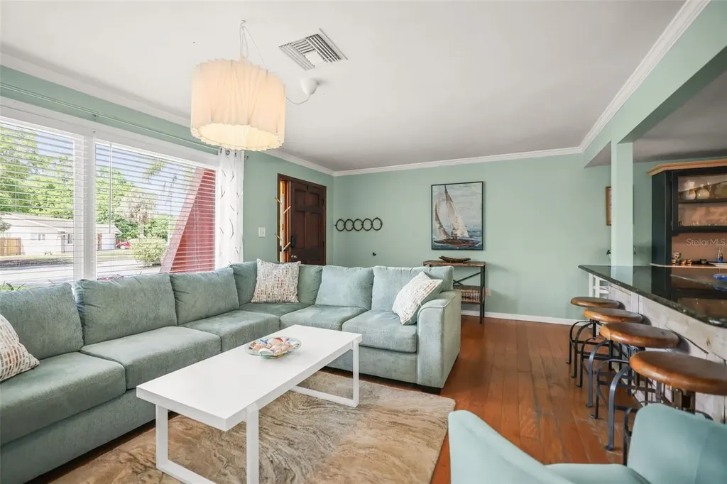 985 Gulf View Boulevard Dunedin FL 34698