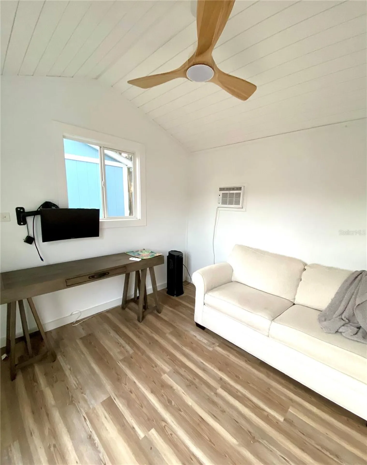 985 Gulf View Boulevard Dunedin FL 34698
