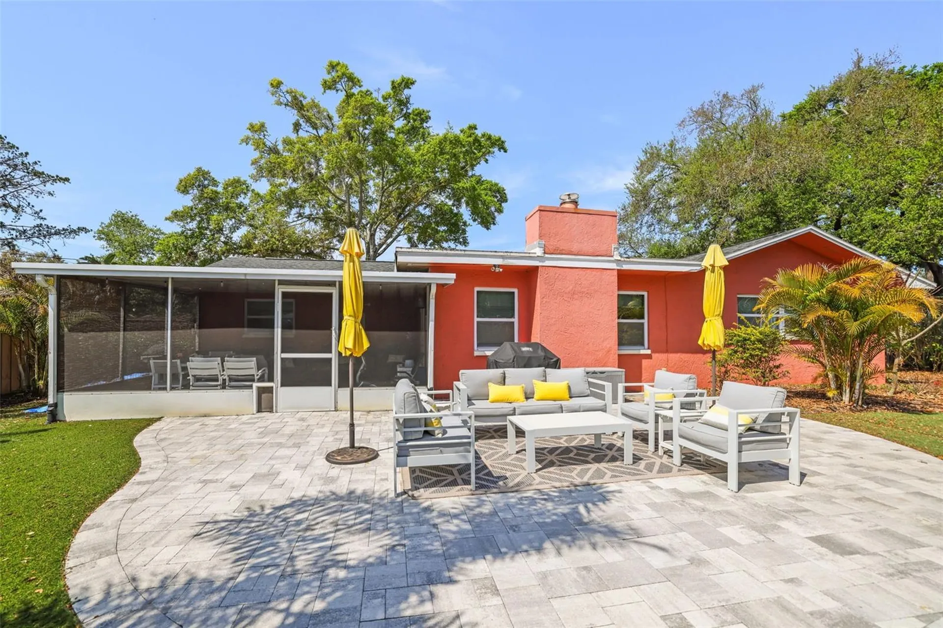 985 Gulf View Boulevard Dunedin FL 34698