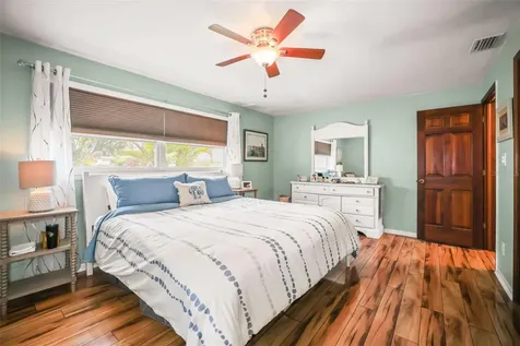 985 Gulf View Boulevard Dunedin FL 34698