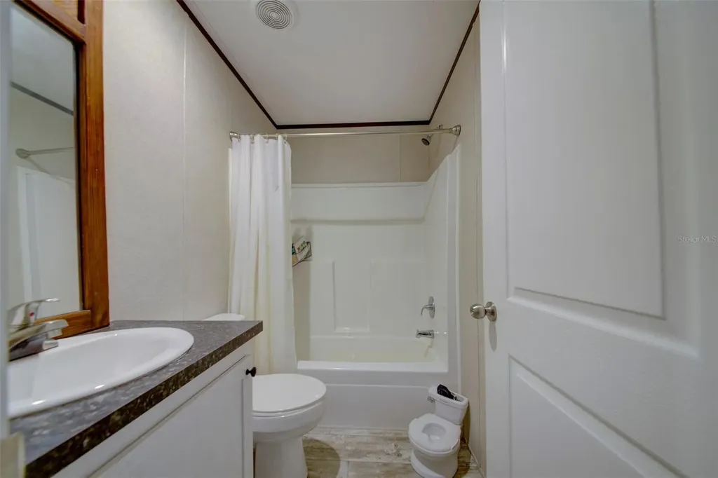 9025 Yogi Place New Port Richey FL 34654