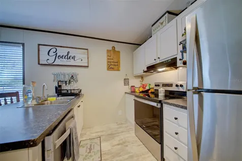 9025 Yogi Place New Port Richey FL 34654